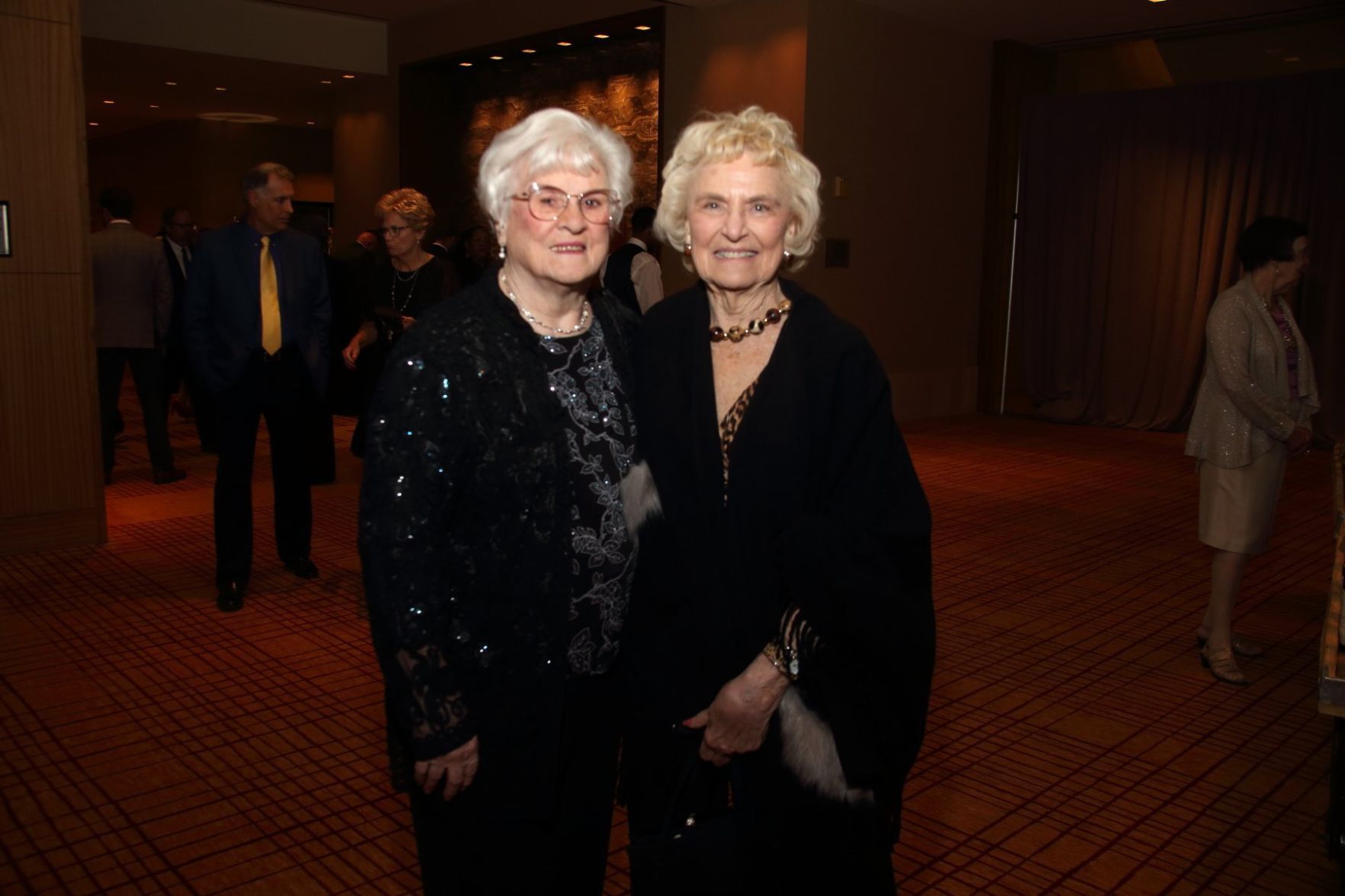 Carolyn Cotta, Willeyne Berger